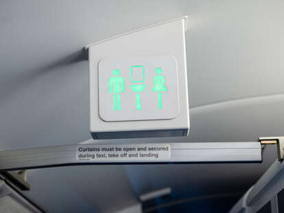 lavatory on plane