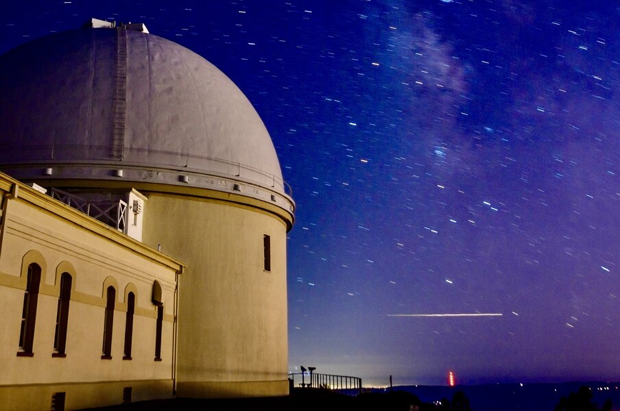 The Best Time to Stargaze in San Francisco Is Now, Here’s Where to Do It
