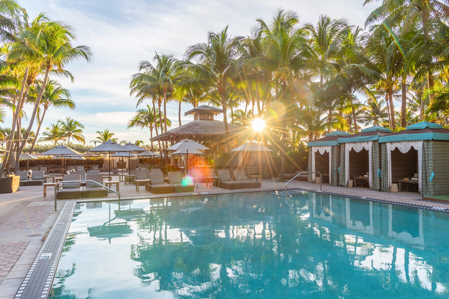 Best Pools in Miami You Have to Check Out This Summer