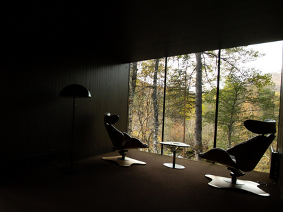 A dark hotel room at Juvet.