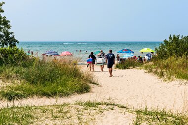 people entering sauble beach