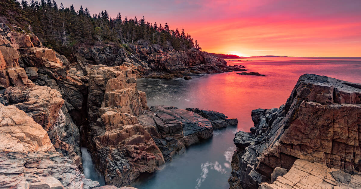 Acadia NP Hiking Hat - Shop Americas National Parks