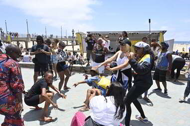 Black surfers find rejuvenation at 'A Great Day in the Stoke' - Los Angeles  Times