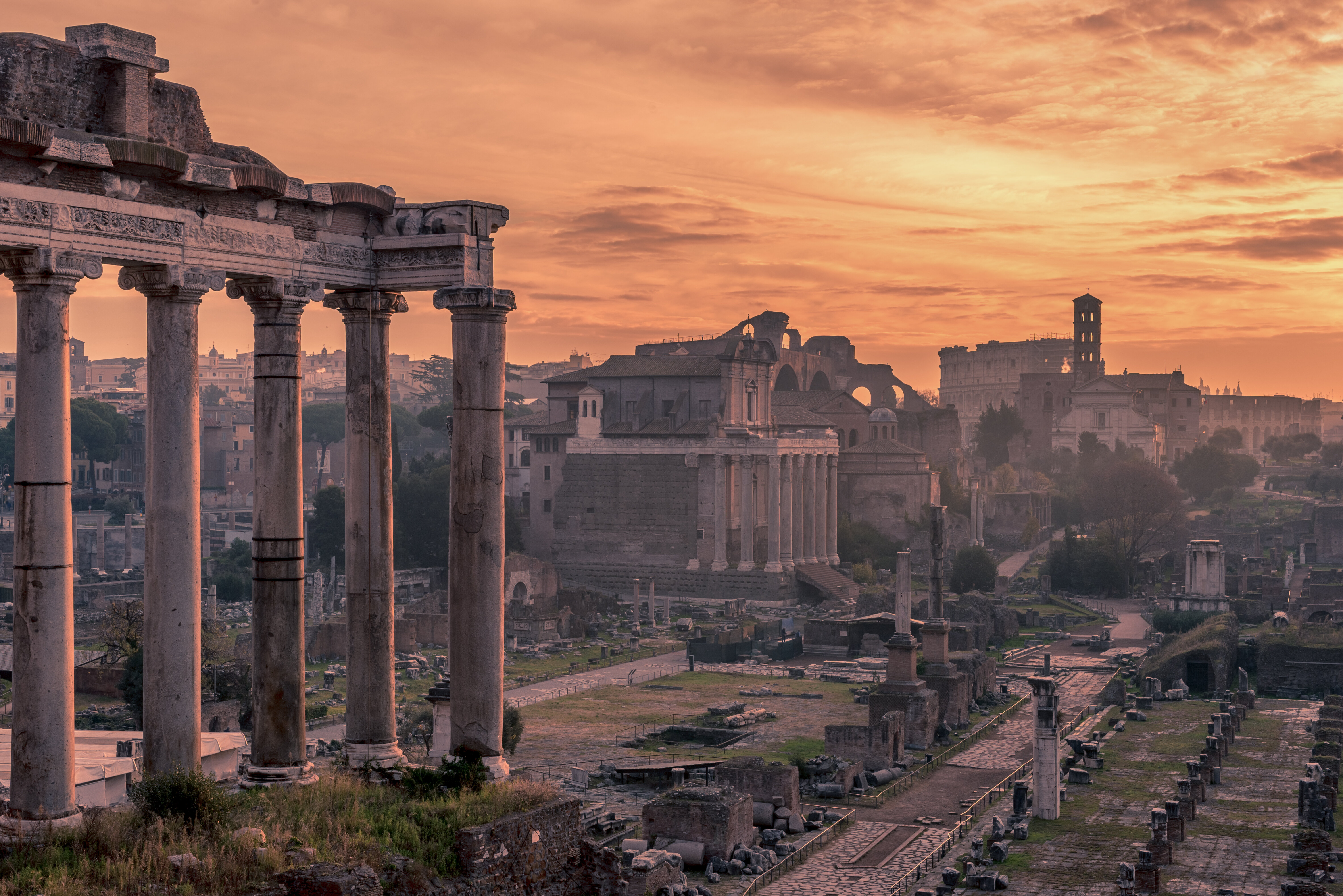 If You Can&rsquo;t Stop Thinking About the Roman Empire, These Airbnbs Are for You