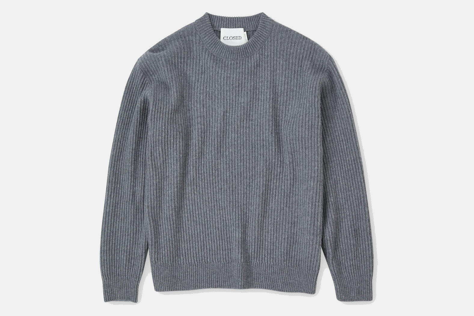 Closed knit sweater