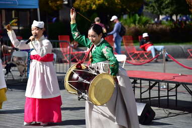 traditional Korean music and dancing