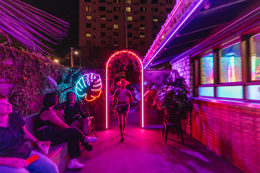 Ultimate Guide To Austin Nightlife