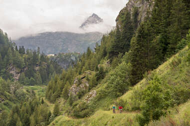 Mountain biking with Eleven in the French Alps