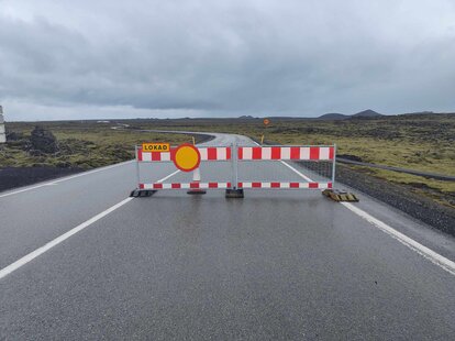 iceland road sign