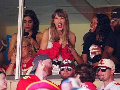 Philadelphia radio station says they won't play Taylor Swift songs ahead of  Eagles-Chiefs Super Bowl rematch