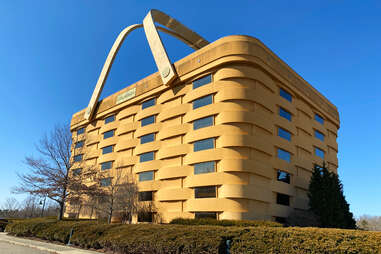 longaberger basket shaped building ohio