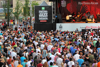 crowd of people at open-air concert at jazz festival montreal