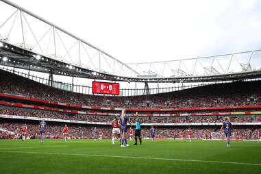 womens soccer league match between arsenal and liverpool 