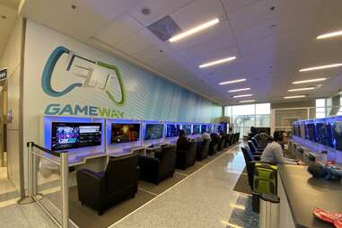 gameway video game lounge in the airport