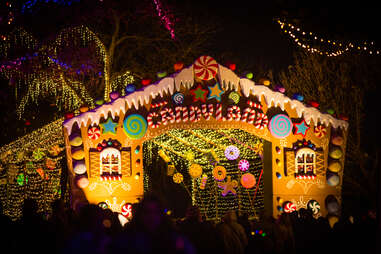 hoilday lights of Candyland display