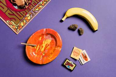 Electric Lettuce weed paraphernalia