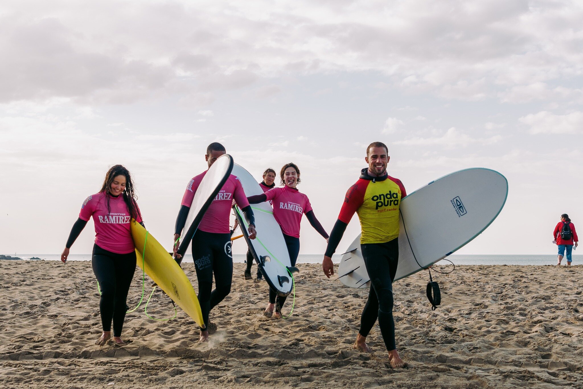 Onda Pura surf lessons