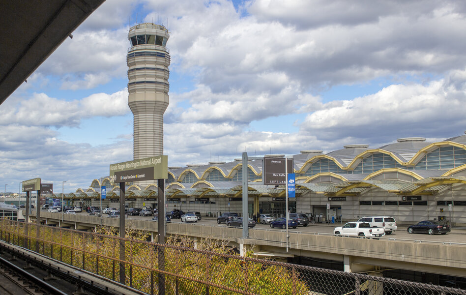 Reagan National Airport Restaurants Bars And Things To Do Thrillist