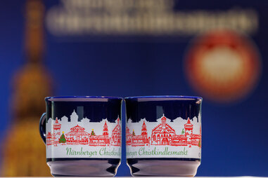 official cup of the nuremberg christkindlesmarkt 2022