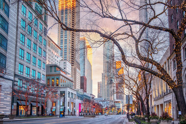 downtown chicago in winter