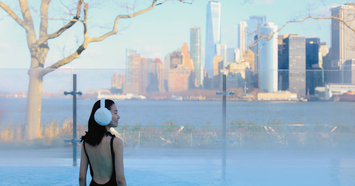 Best Outdoor Spas and Saunas in NYC to Visit This Winter - Thrillist