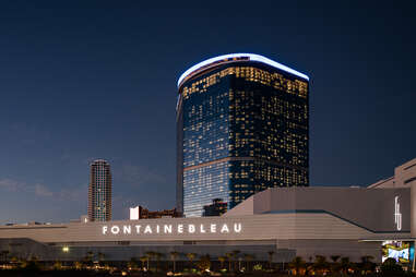 exterior of the fontainebleau resort hotel on the las vegas strip