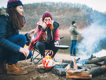 Best Winter Camping Gear: Everything You Need to Go Camping in the Cold -  Thrillist