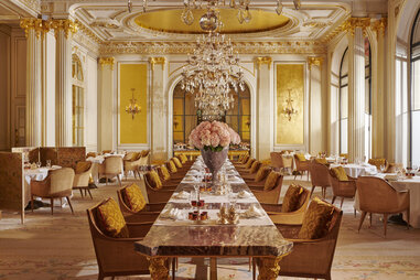 Hôtel Plaza Athénée restaurant