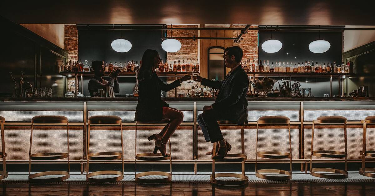 12 Date Night Ideas To Elevate Your Next Restaurant and Drinks