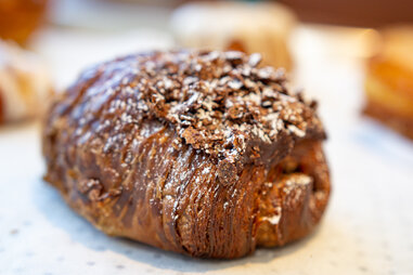 Daisies Chocolate Croissant