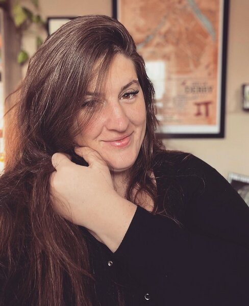 Elizabeth Austin - Thrillist