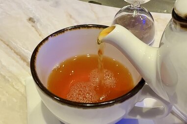 guava hot toddy tea drink