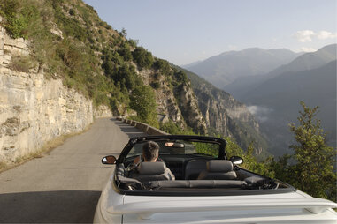 international driving permit idp drivers license foreign country convention on road traffic