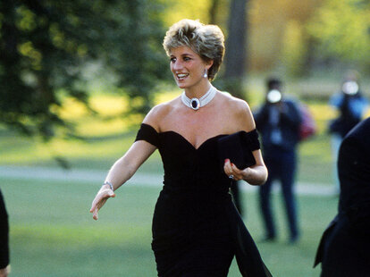Princess Diana arriving at the Serpentine Gallery, London, in a gown by Christina Stambolian, June 1994