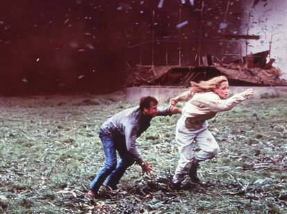 bill paxton helen hunt twister movie still