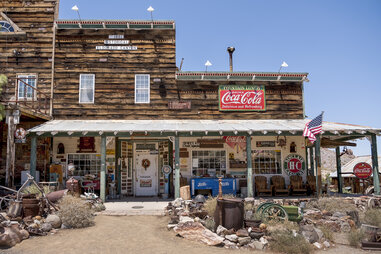 general store at Techatticup Mine