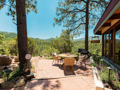 outdoor view of The Majestic Mountain Retreat in prescott, arizona