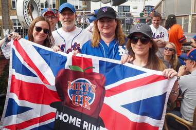 Mets fans with Union Jack