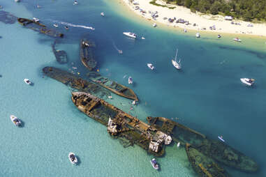 Crystal clear waters for snorkelling, boating or diving off Brisbane at the island of Moreton.