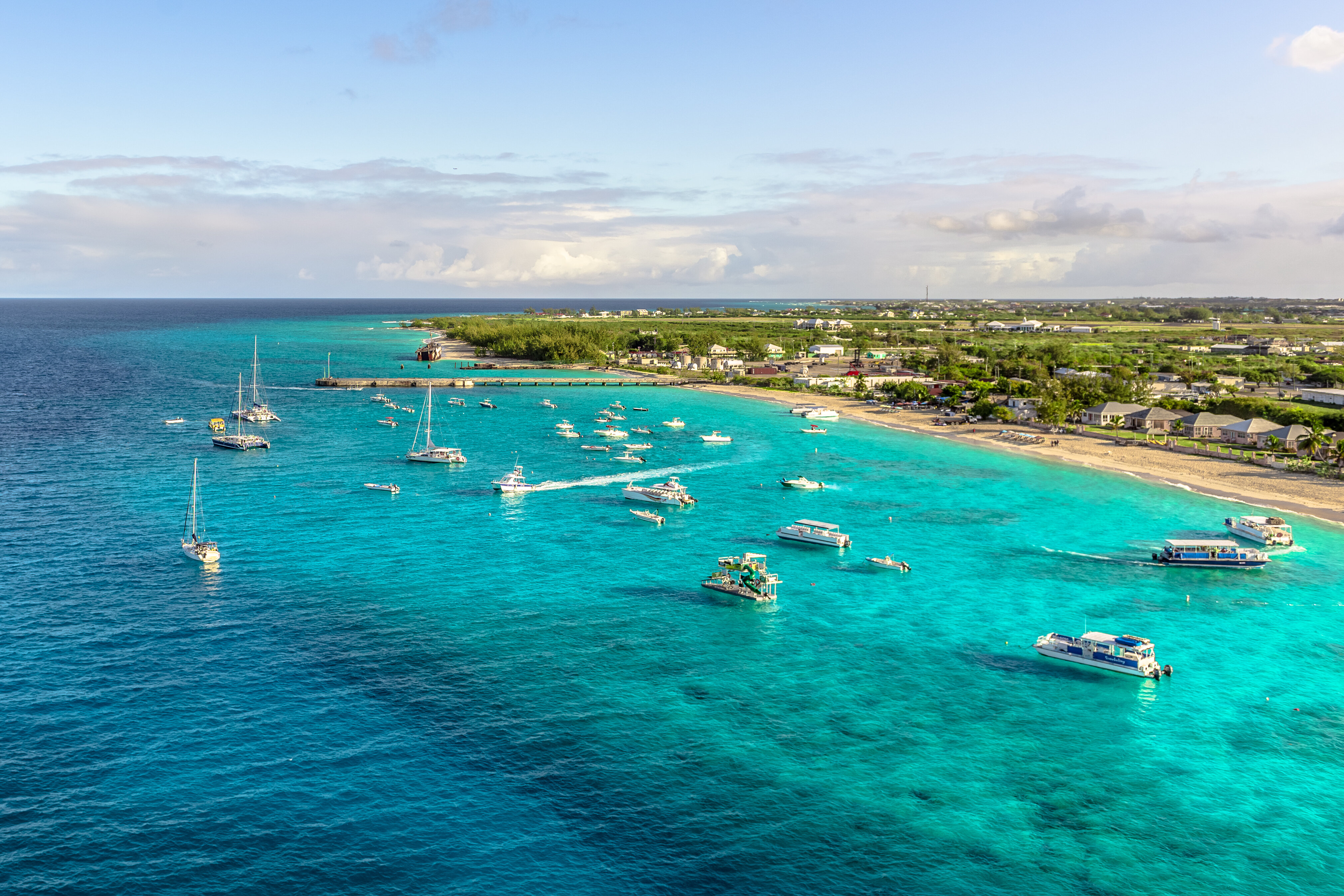 Put These 8 Dates in Your Calendar to Save Money on Flights All Year Round