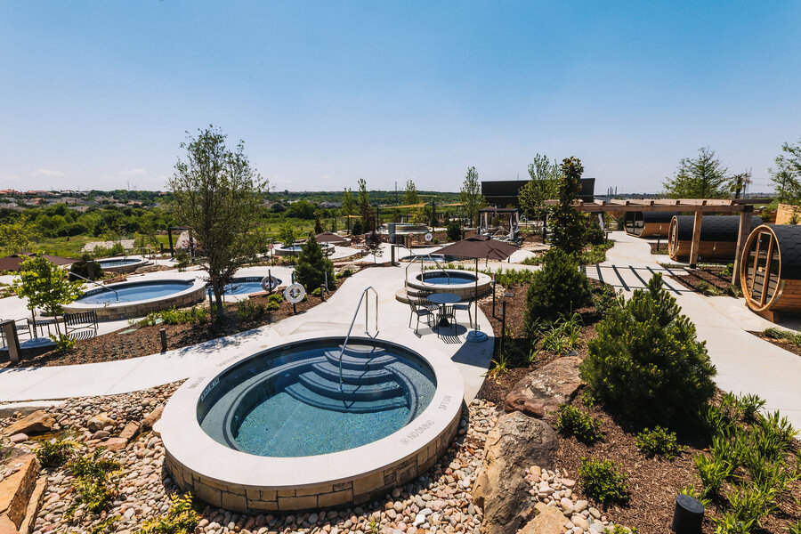 WorldSprings Mineral Pool Debuts in Dallas, Texas - Thrillist