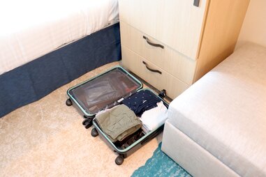 cruise ship what to pack