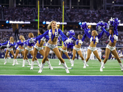 Dallas cowboys cheerleaders at AT&amp;T stadium in Arlington, Texas