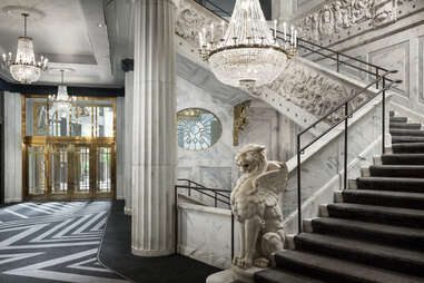 entryway the candler hotel