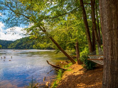 Chattahoochee Bend State Park