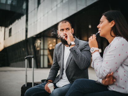 smoking at the airport
