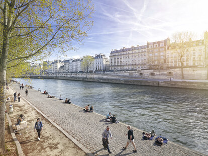 weirdest things found in seine river