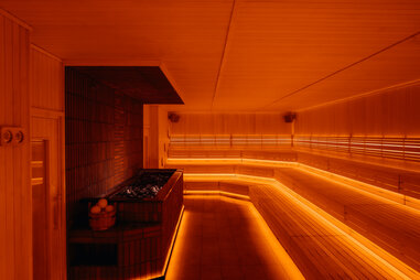 Three-tiered sauna at Othership