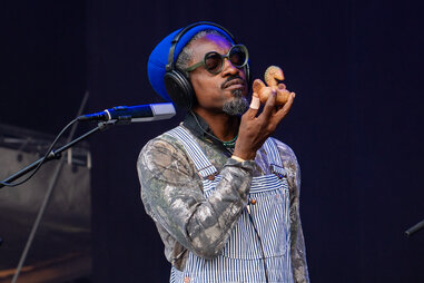 Andre 3000 and PJ Harvey performing at Øya