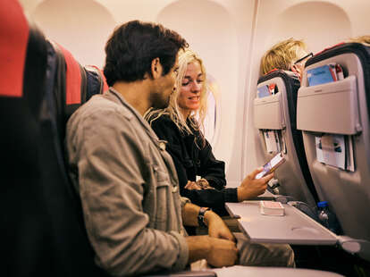 couple meeting on a plane